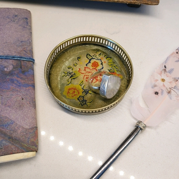 Other - Vintage ring dish|Glass/brass floral trinket dish